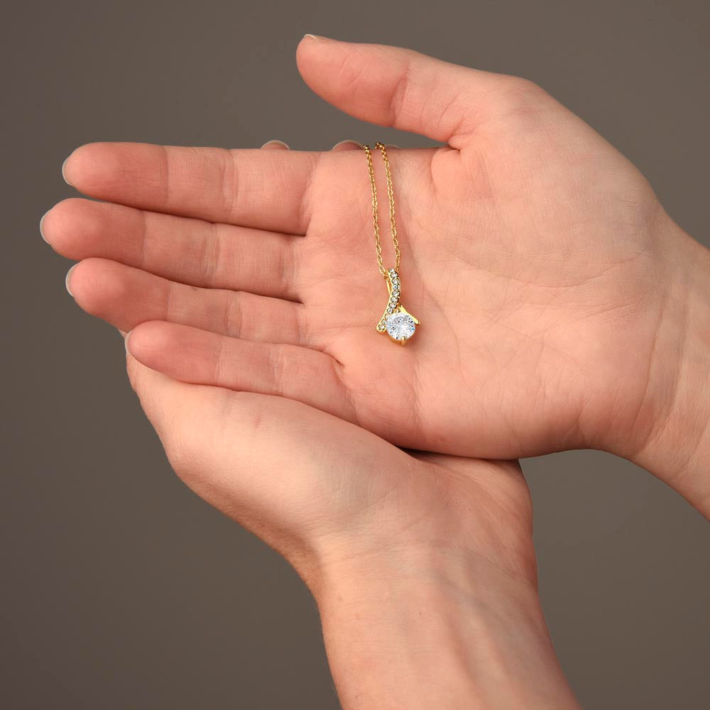 To My Beautiful Girlfriend – Heartfelt Gift Necklace with Romantic Message Card