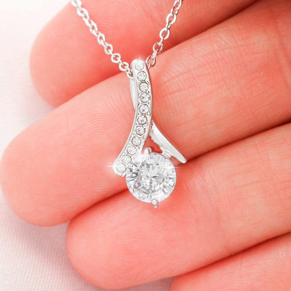 To My Beautiful Girlfriend – Heartfelt Gift Necklace with Romantic Message Card