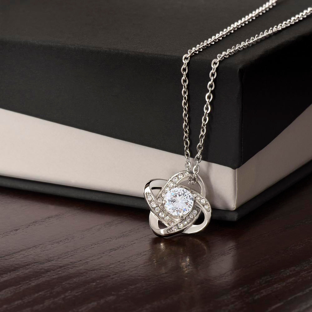Romantic Gift for Wife – Necklace with Emotional Letter from Husband