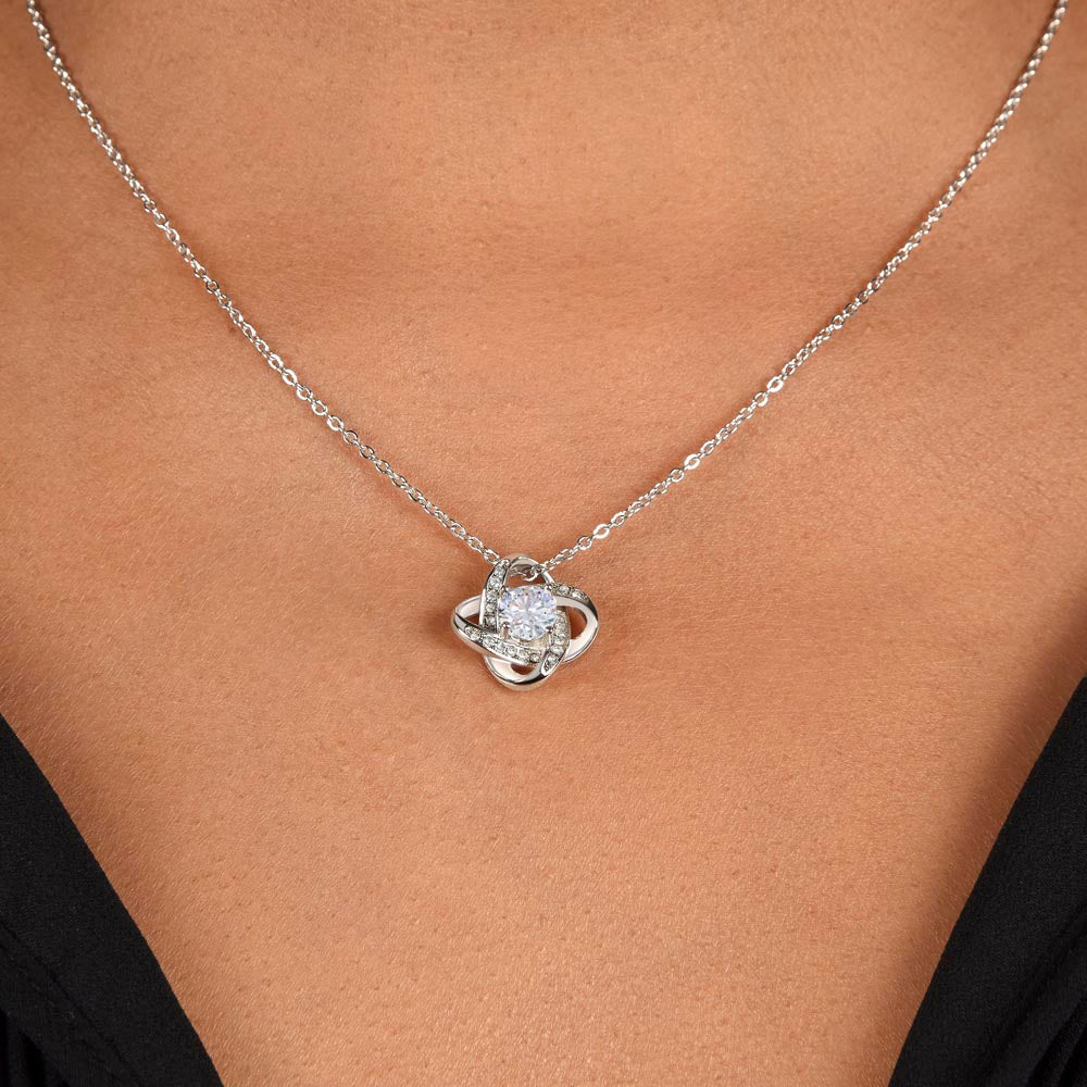 Romantic Gift for Wife – Necklace with Emotional Letter from Husband